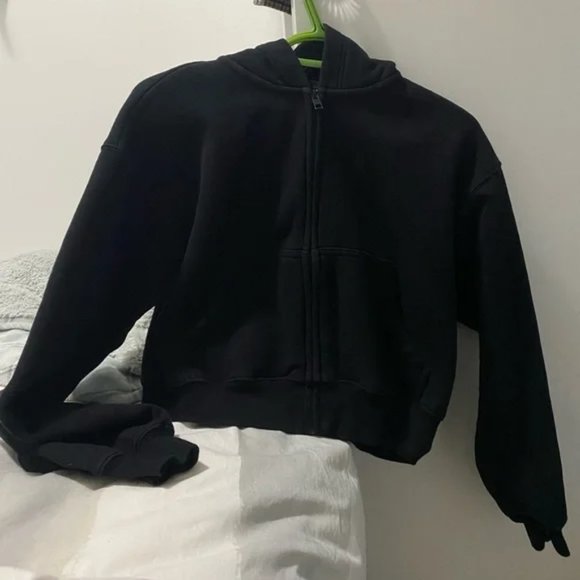 COPY - Aritzia TNA Cozy Fleece Boyfriend Boxy Zip Hoodie - Picture 2 of 4